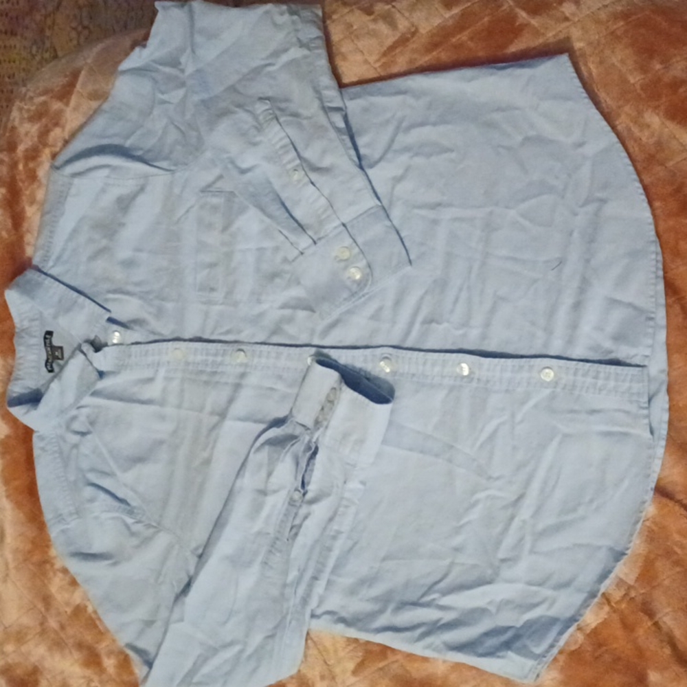 Ladies button up shirt